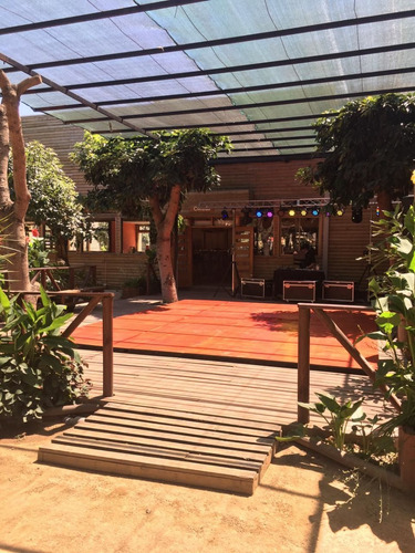 Arriendo Local, Ideal Para Centro De Eventos O Restaurant