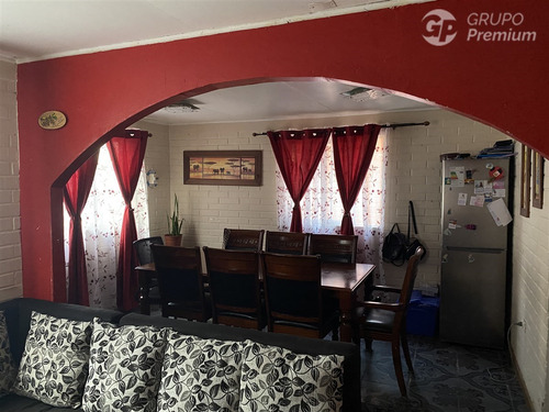 Casa En Venta De 2 Dorm. En La Higuera