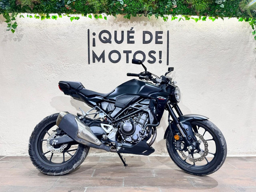Honda Cb300 Abs, Prácticamente Nueva, 5800 Millas Originales