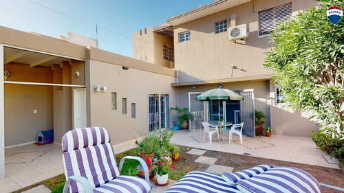 Imagen 11 de 30 de Casa 5 Ambientes En Venta Castelar Norte