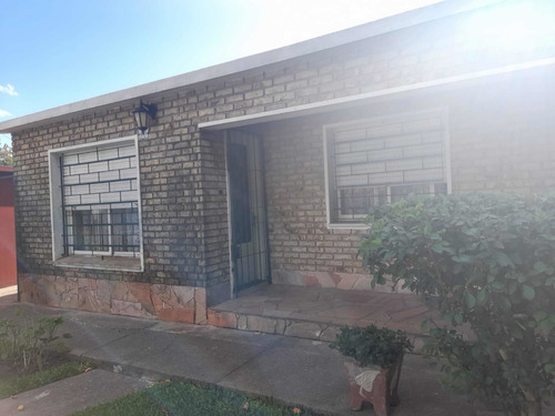 Vendo Casa Y Apto En Colon