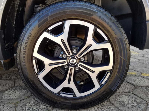 Renault Duster Iconic Cvt