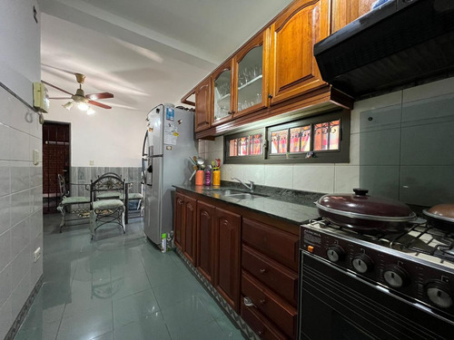Imagen 8 de 30 de Casa Duplex De 3 Dormitorios Pileta , Barrio Cotevi - Ciudad Evita