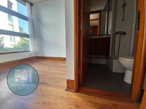 Espectacular En Condominio Los Prados, 2 Estacionamientos