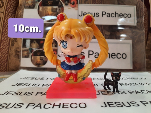  Figura Sailor Moon. Guiño.