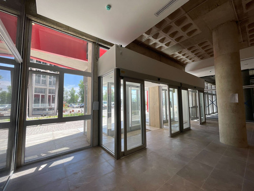 Parque Empresarial Aeropuerto. Oficinas En Alquiler De 50 M2 Y 60 M2. A Estrenar!