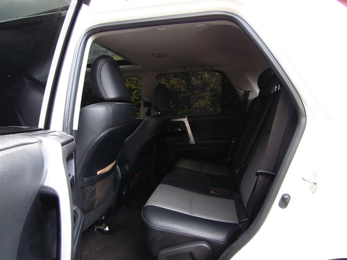 Toyota 4Runner 4.0 Sr5 Fl 7psj