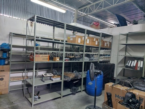 Galpón / Deposito Comercial ( A Pie De Calle ) Venta Montecristo Mls - 23-4804