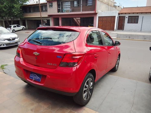 Imagen 4 de 7 de Chevrolet Onix Ltz