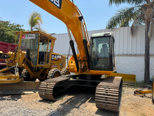 Excavadora Jcb