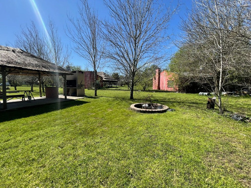 Casa Quinta En Venta Con Gran Parque Y Pileta.