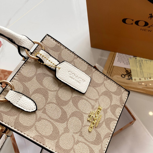 Bolsa Coach Crossbody Beige / Blanco.