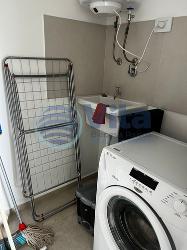 Departamento En Venta 2 Dorm Torre Alarif