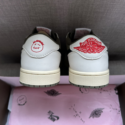 Air Jordan 1 Low X Travis Scott Medium Olive 39