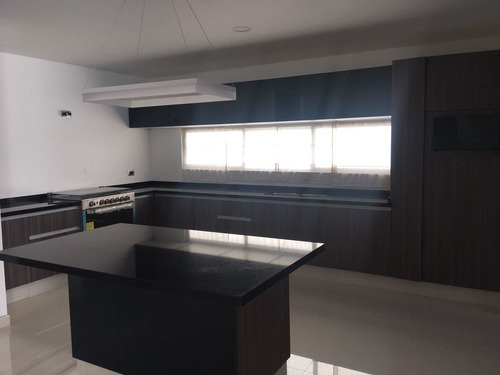 Imagen 8 de 24 de Increible Casa En Lomas De Juriquilla!