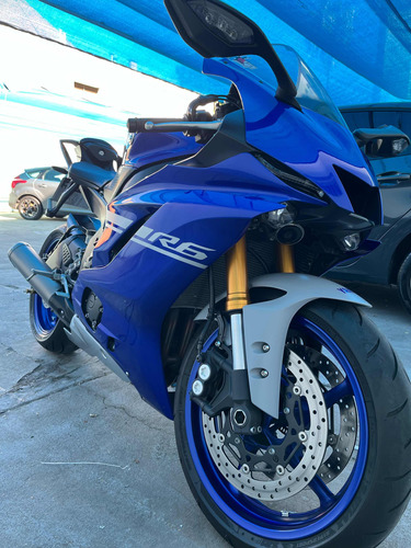 Yamaha R6