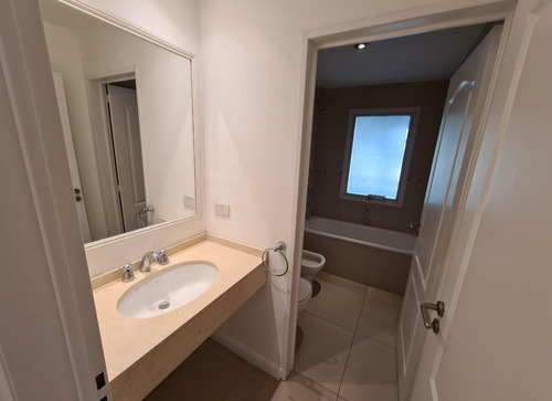 Imagen 10 de 19 de Venta De Hermoso Departamento De 2 Ambientes En Boulevard Del Sol, Pilar