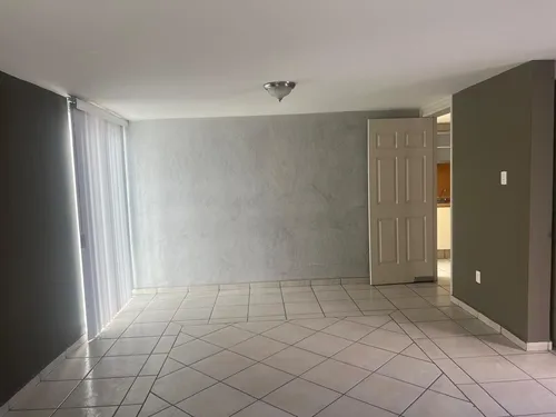 Casa Con Excelente Ubicación
