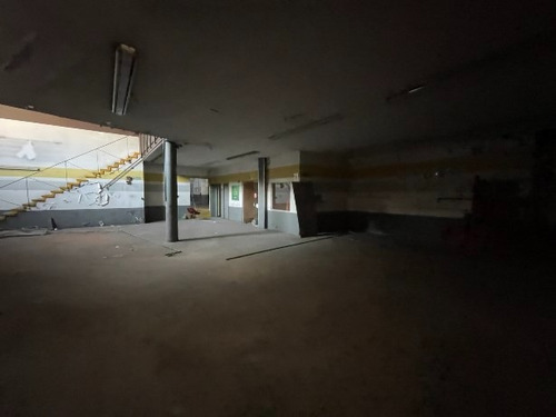 Galpón, Depósito, Oficinas, Espacio Autos, Cocheras, Local. Lotes Terreno Propio - Barracas - Distrito Del Diseño - Caba