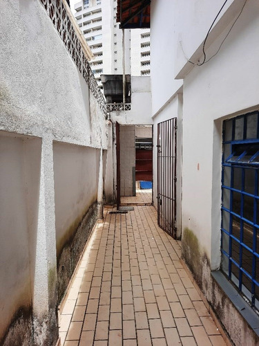 Casa Comercial À Venda Na Rua Professor Jamil Anderaos, Vila Cruzeiro, São Paulo - Sp - Liv-12186