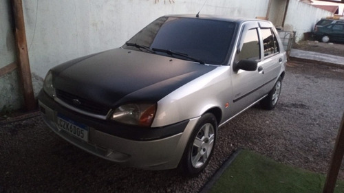 Imagem 1 de 1 de Ford Fiesta 2000 1.0 Gl Class 5p