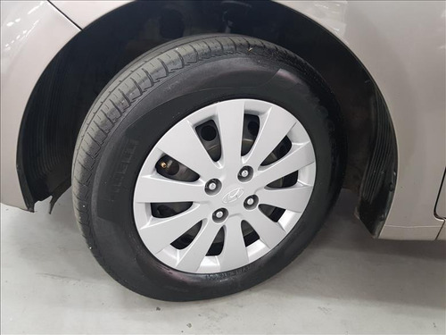 Imagem 8 de 8 de Hyundai Hb20 1.0 Unique 12v
