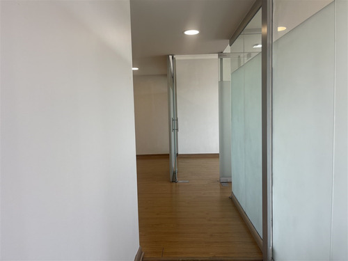 Oficina En Arriendo En Lo Barnechea