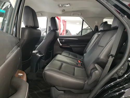 Toyota Fortuner Dubai Exr+