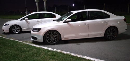 Volkswagen Vento 2.0 Luxury I 140cv 2013