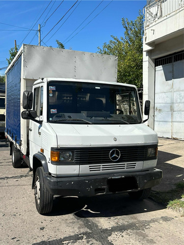 Mercedes-benz 710