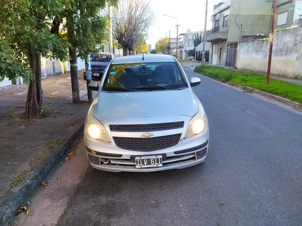 Chevrolet Agile Full