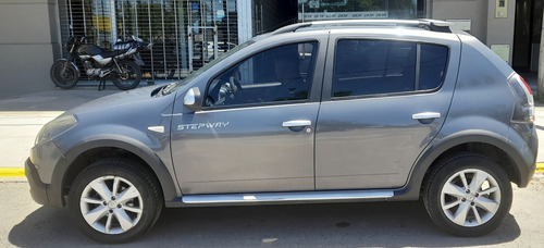 Renault Sandero Stepway 1.6 Confort 105cv