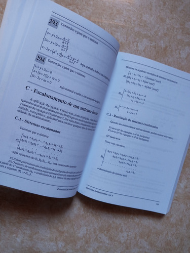 Livro - Exercícios De Matemática Volume 5 - Matrizes Determinantes E Sistemas Lineares (Usado)