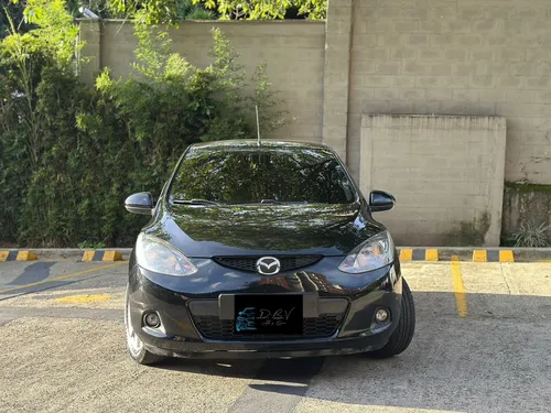 Mazda 2 2010 Automatico