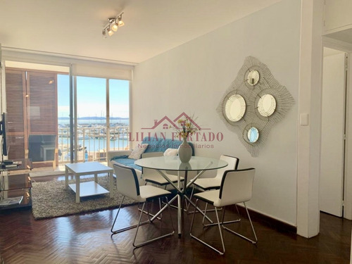 Departamento Con Espectacular Vista Al Puerto De Punta Del Este En Venta Un Dormitorio- Ref: 1442