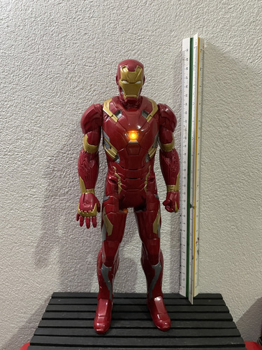 Figura De Acción 12 Pulgadas Iron Man Mark 46 Avengers Hulk (Usado)