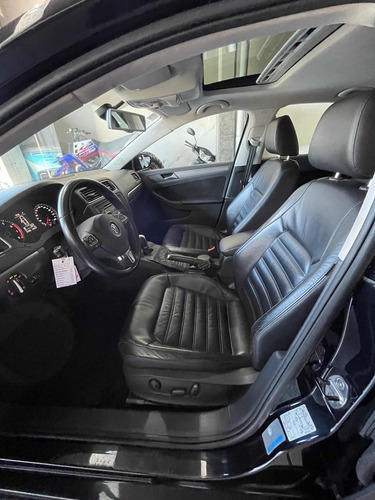Imagen 10 de 12 de Volkswagen Vento 2.0 Sportline Tsi 200cv Dsg