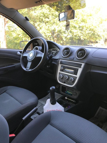 Volkswagen Gol Trend 1.6 Pack I 101cv 2010