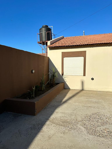 Oport! Venta Casa 4 Dorm, Quincho, Garaje, Patio - Ing. Grun
