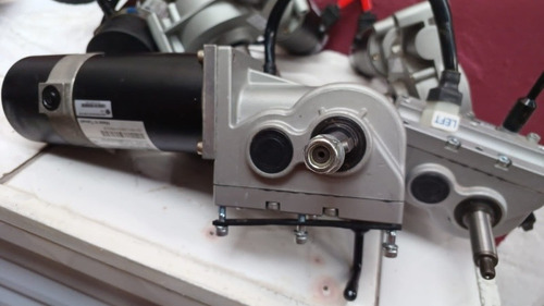 Par De Motor Cadeira De Roda Motorizada Freedom Connect M13 Preto (Usado)