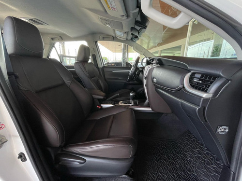 Toyota Hilux SW4 Hilux SW4 SRV 4x2 2.7 Flex 16V Aut.