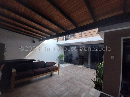 Imagen 19 de 30 de Townhouse En Venta En Tazajal Con Acabados Modernos Y Cocina Empotrada Patio Y Áreas Comunes Para El Disfrute Familiar En Zona Privilegiada De Naguanagua Ymp