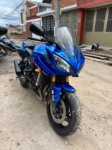 Fazer Fz8