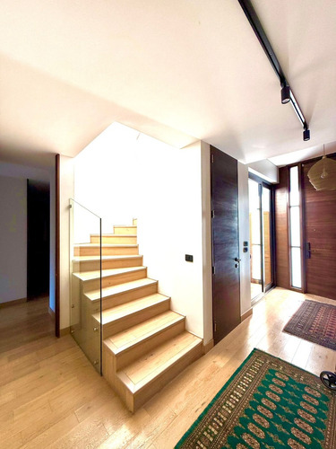 Arriendo Moderna Casa En Condominio Valle Escondido 3d+4b