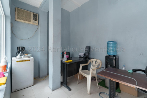 Fondo De Comercio En Venta En La Floresta Mls 24-25720 Yf