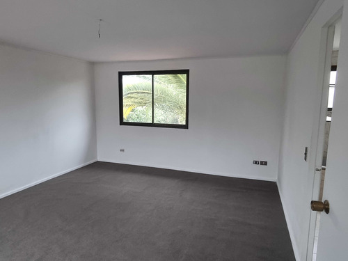 Casa En Calle Arturo Prat Con Sargento Aldea (60103)