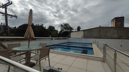 Vendo Excelente Apartamento No Góes Calmon - 3425