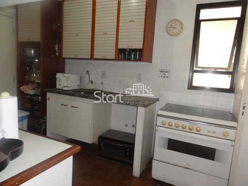 Imagem 4 de 25 de Apartamento À Venda Em Centro - Ap004172