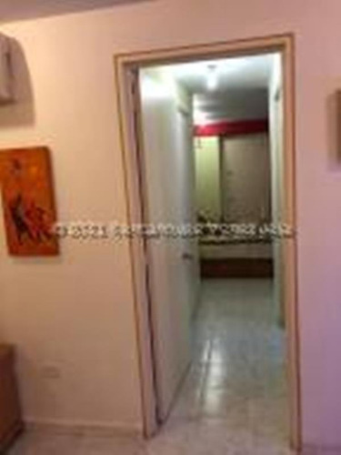 Imagen 12 de 16 de Apartamento En Venta Tanaguarena Mls #22-9028 Johana Blan 04123368346