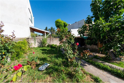 Imagen 19 de 24 de Casa 2 Dormitorios En Venta La Plata Amplio Parque